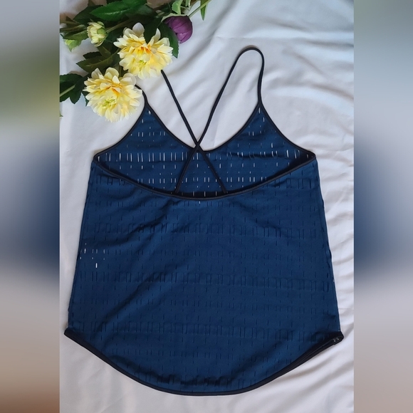 Under Armour  - Med. Blue Tank - Picture 5 of 12